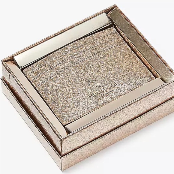 Kate spade wallet - BNWT - Picture 1 of 4